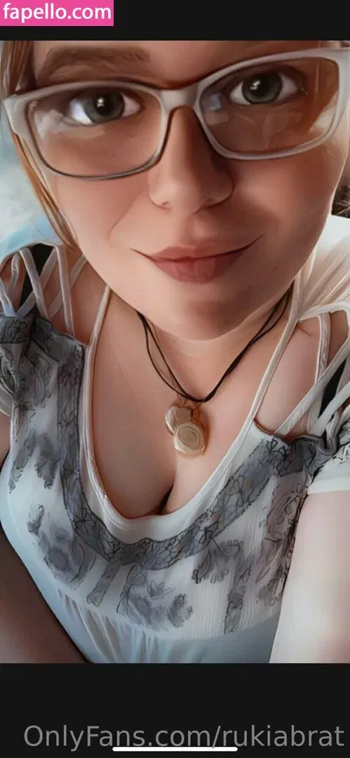 rukiabrat Onlyfans Photo Gallery 