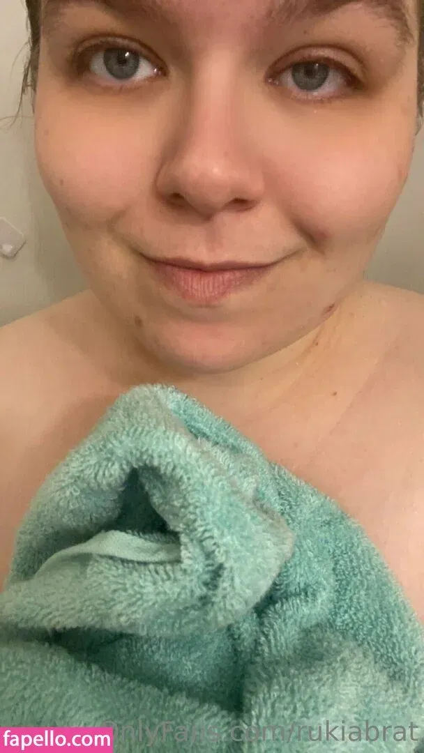 rukiabrat Onlyfans Photo Gallery 