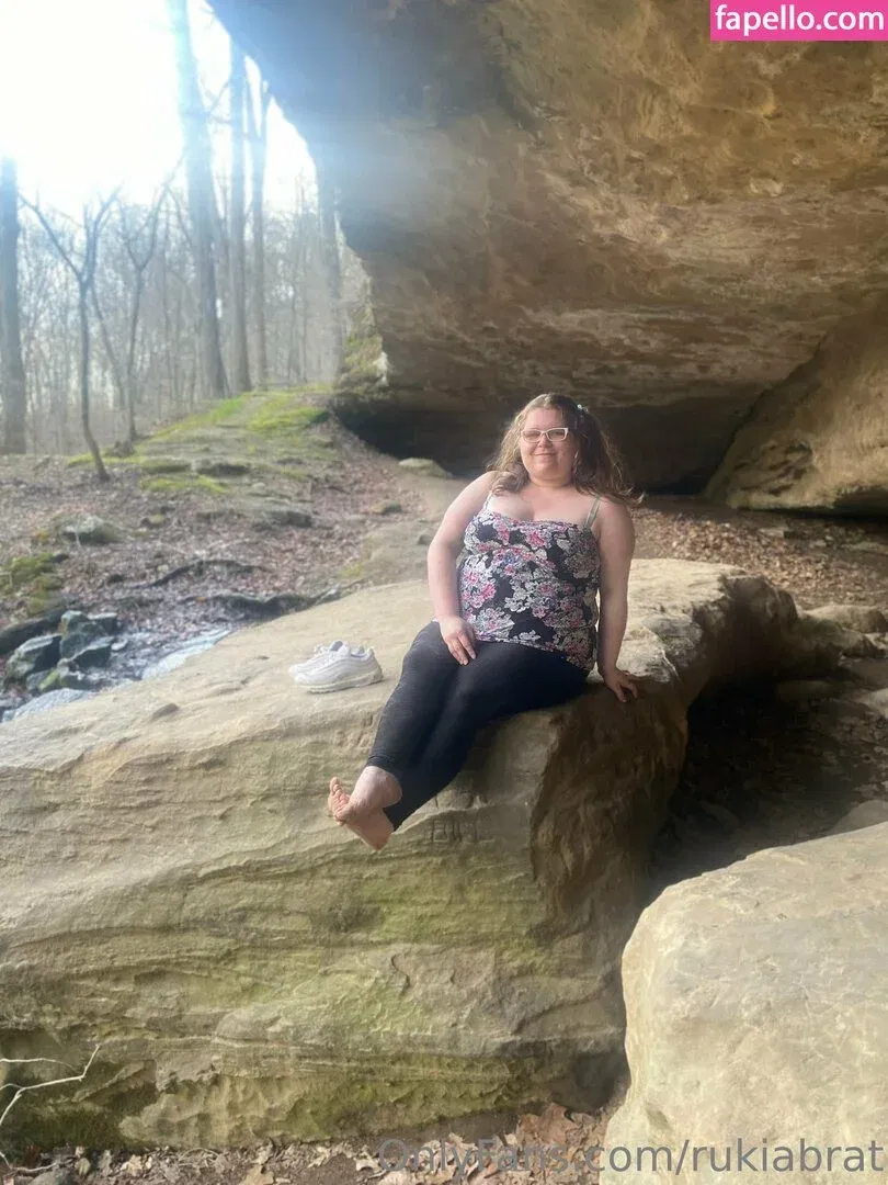 rukiabrat Onlyfans Photo Gallery 