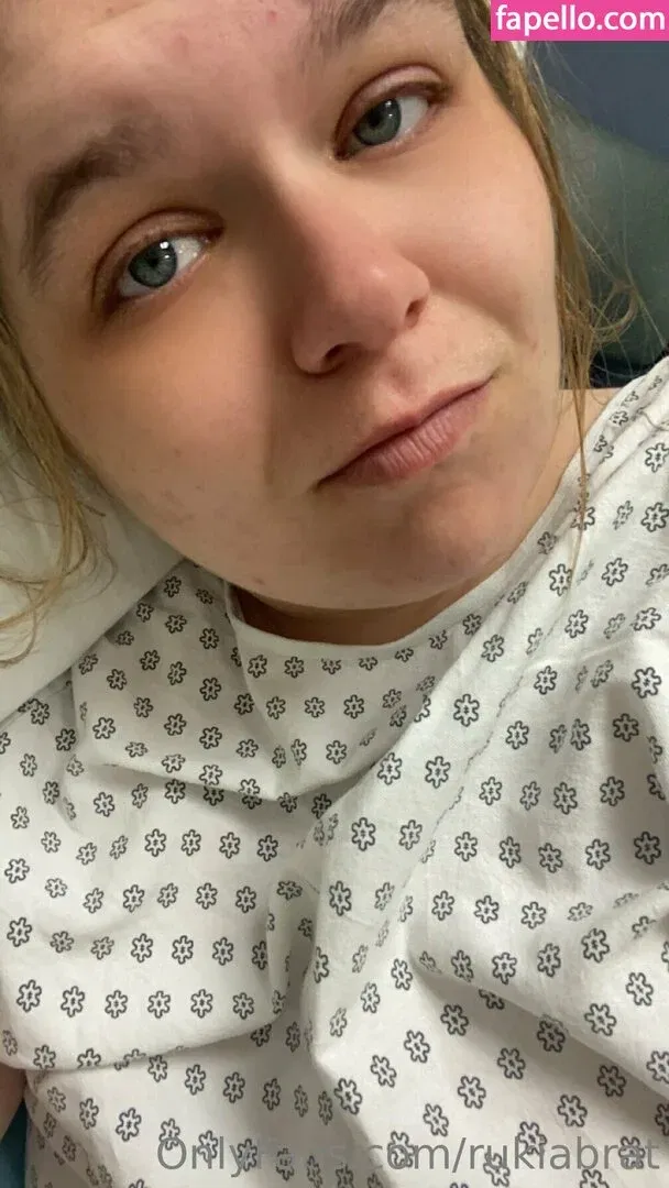 rukiabrat Onlyfans Photo Gallery 