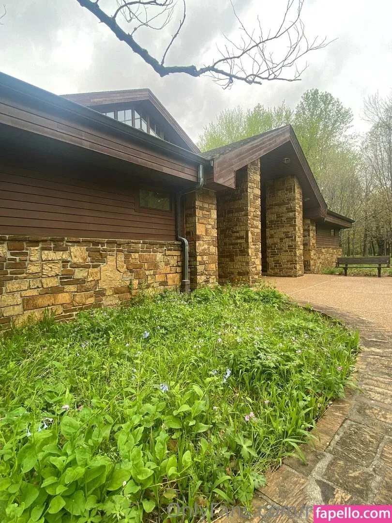 rukiabrat Onlyfans Photo Gallery 