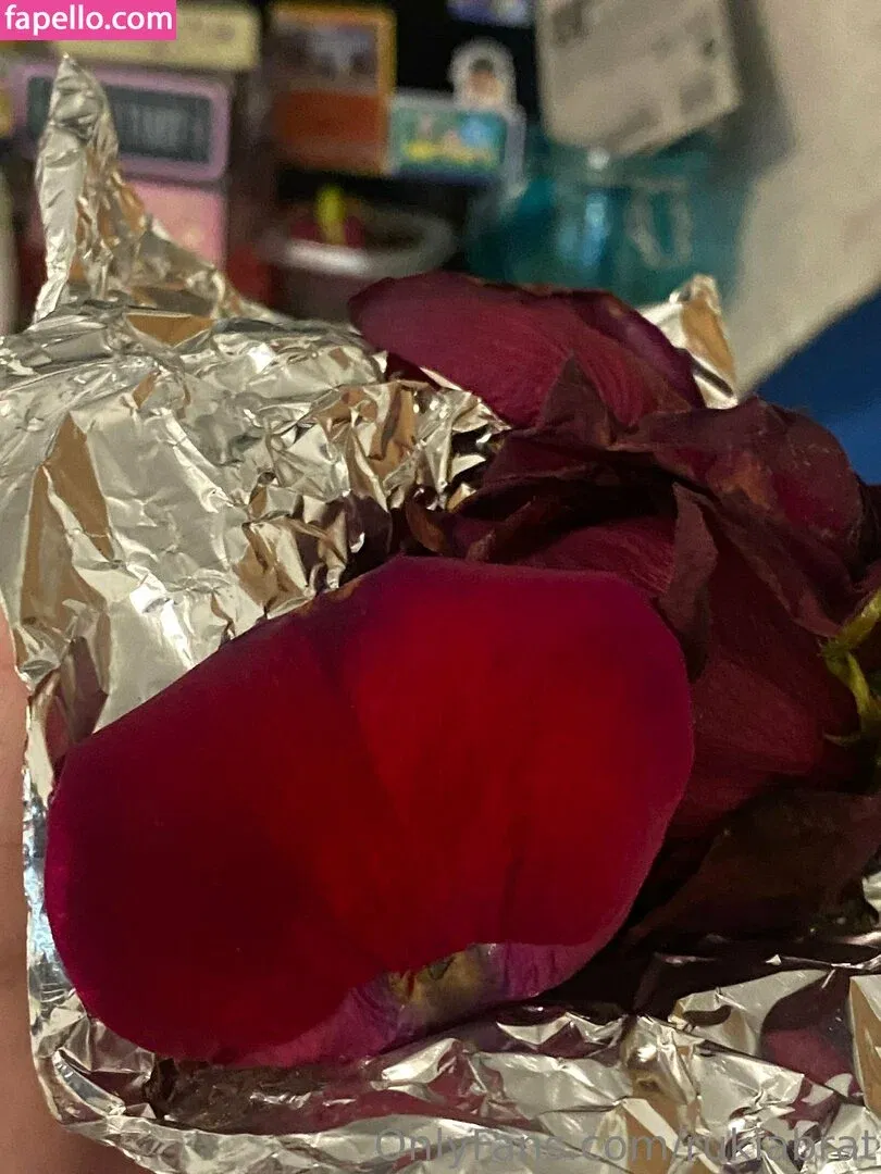 rukiabrat Onlyfans Photo Gallery 