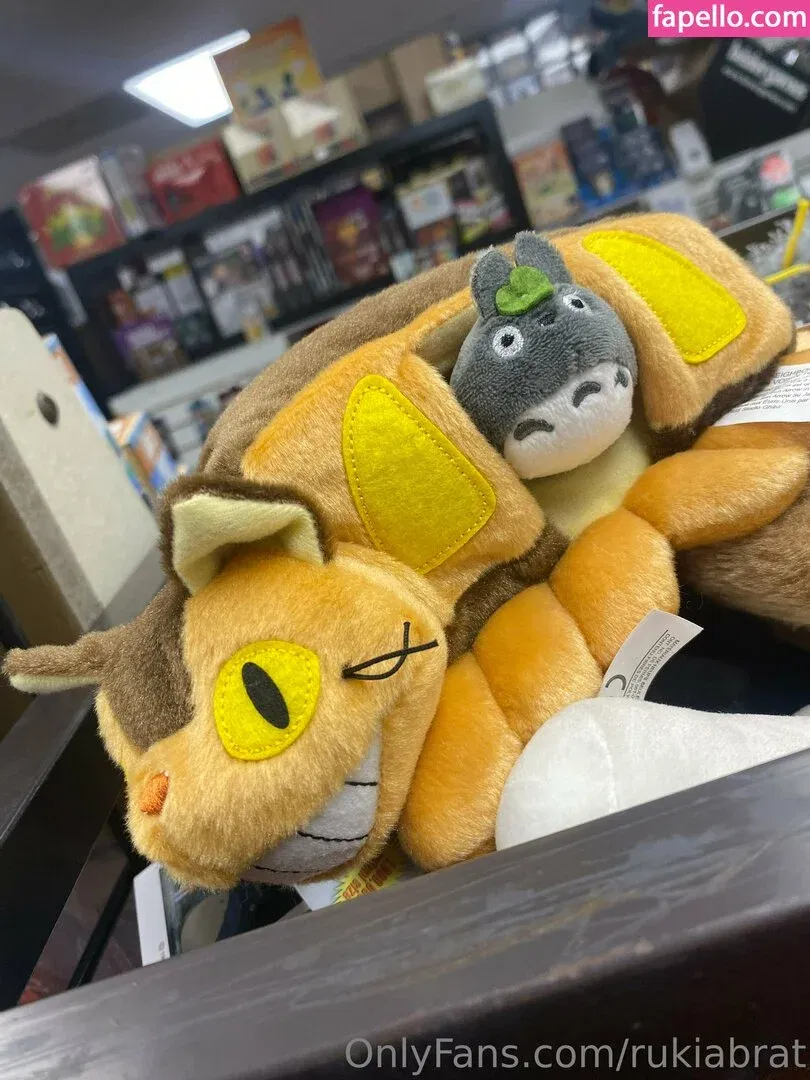 rukiabrat Onlyfans Photo Gallery 