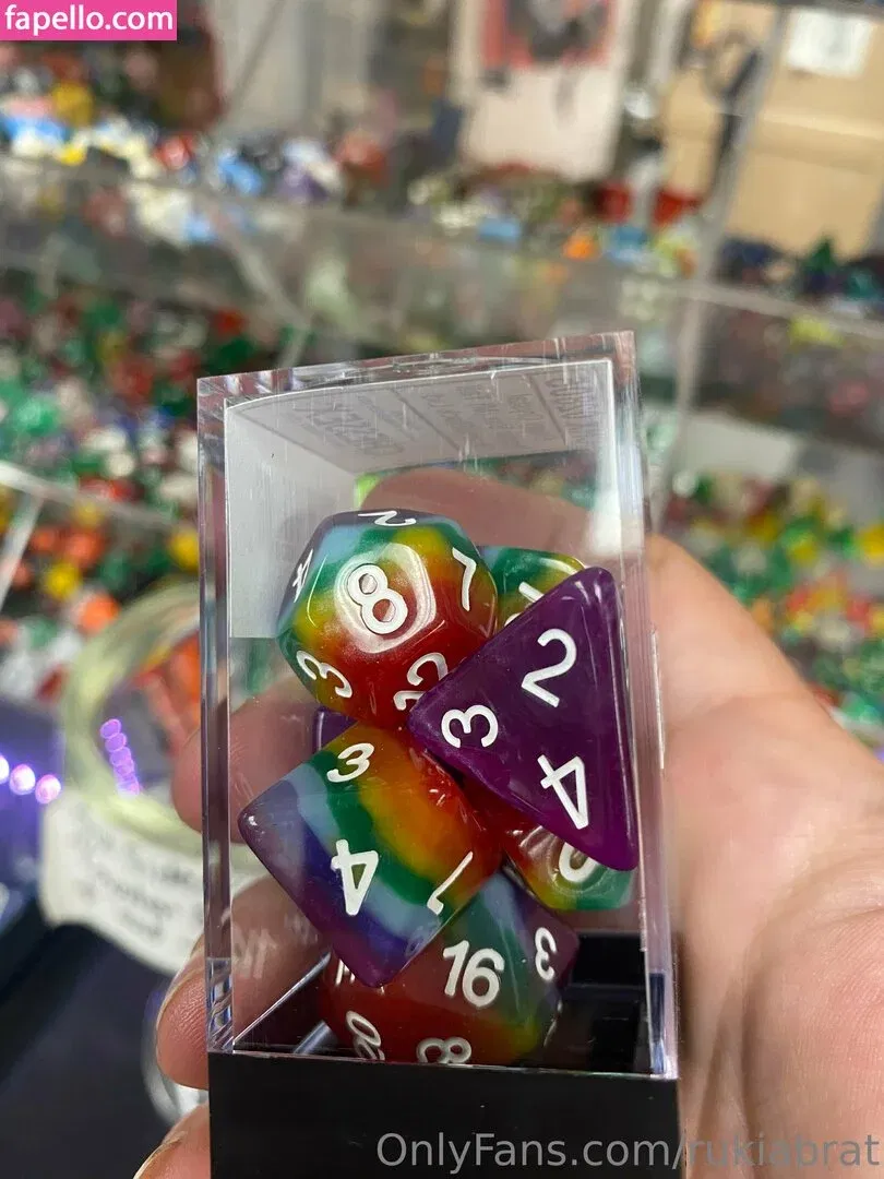 rukiabrat Onlyfans Photo Gallery 