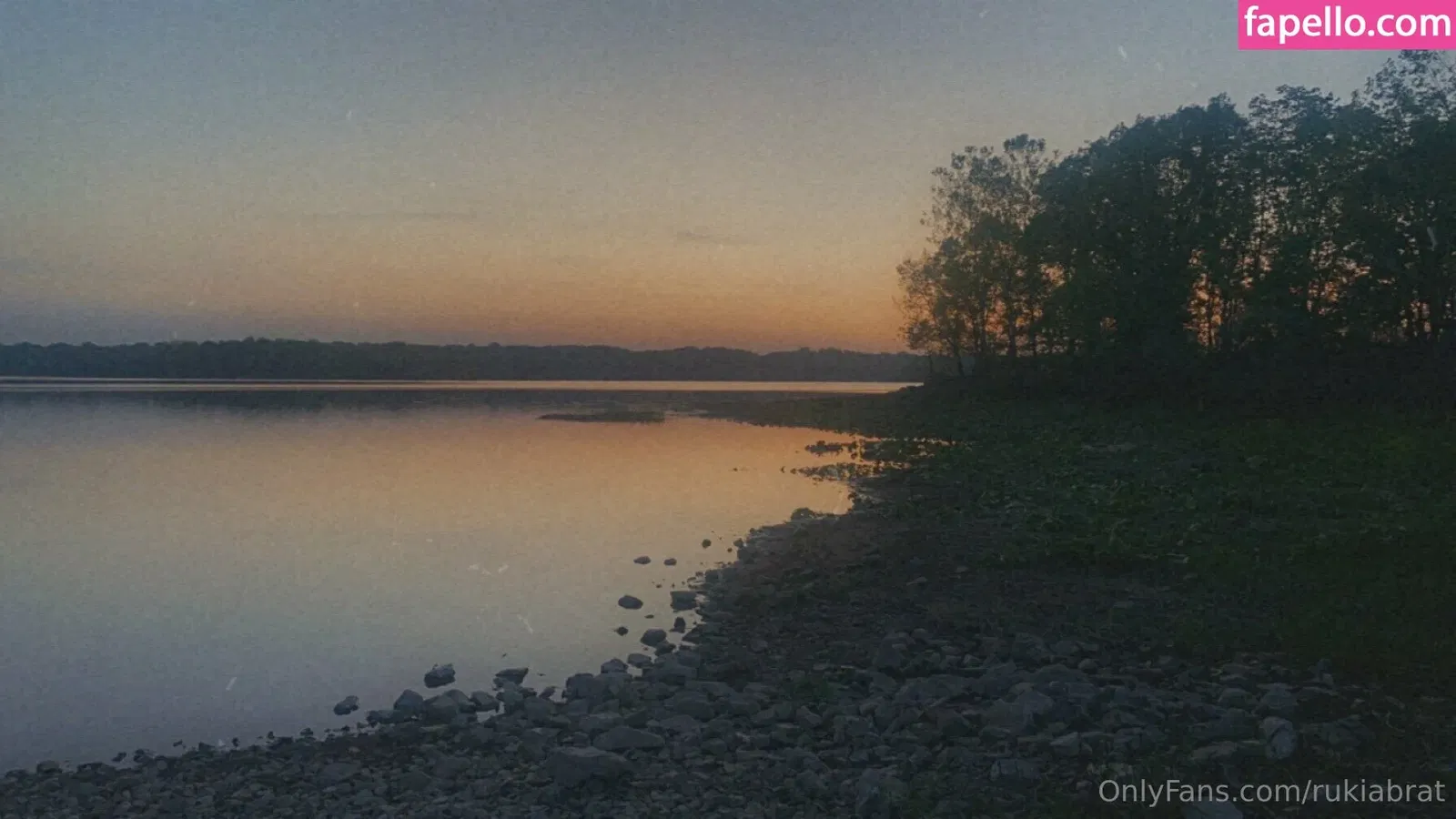 rukiabrat Onlyfans Photo Gallery 