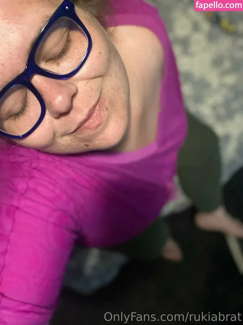 rukiabrat Onlyfans Photo Gallery 