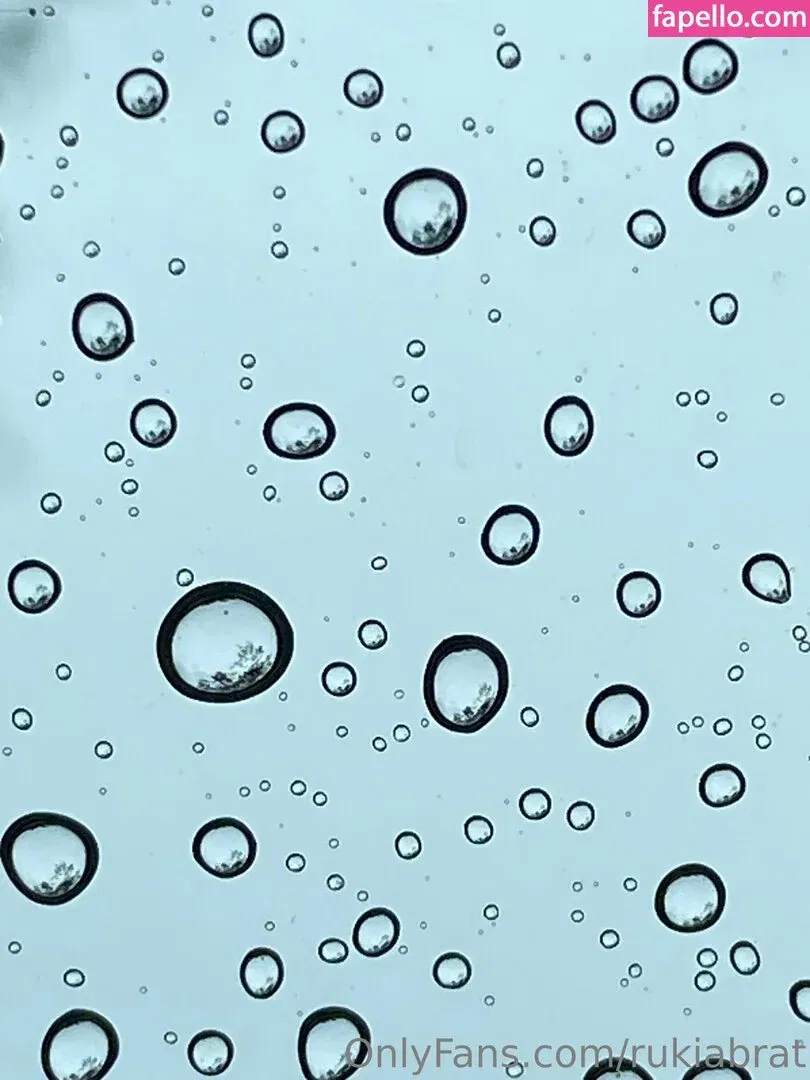 rukiabrat Onlyfans Photo Gallery 