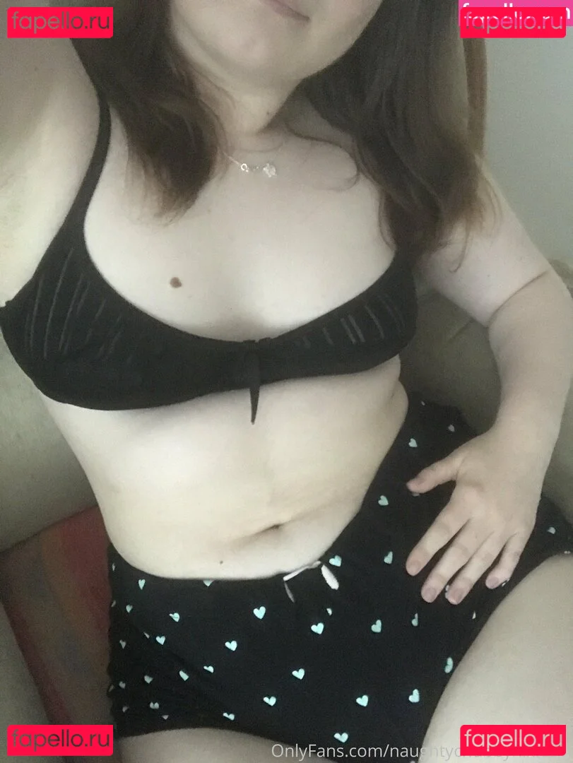 Naughtychubbynixiesin Onlyfans Photo Gallery 