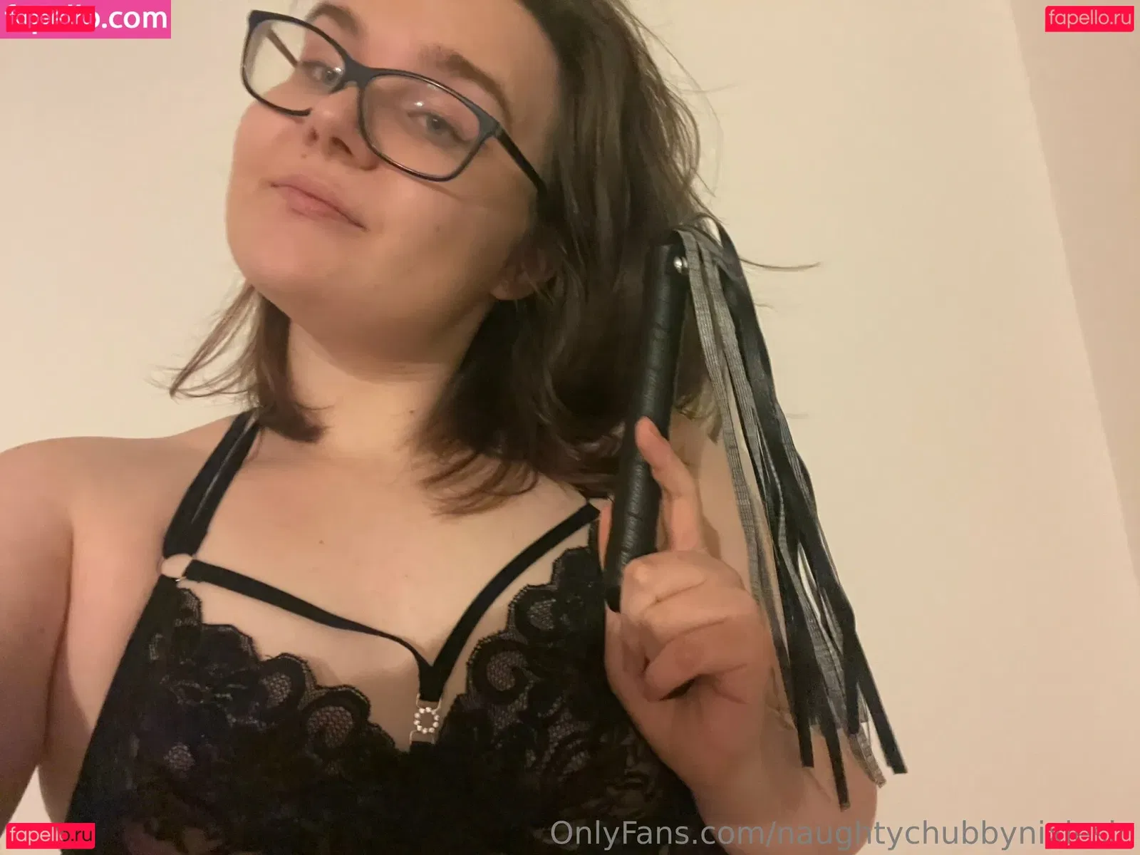 Naughtychubbynixiesin Onlyfans Photo Gallery 