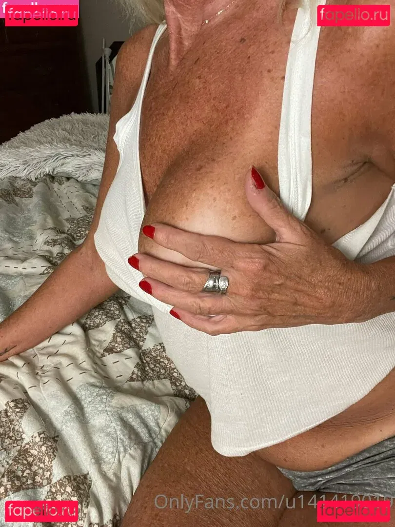 u141419019 Onlyfans Photo Gallery 