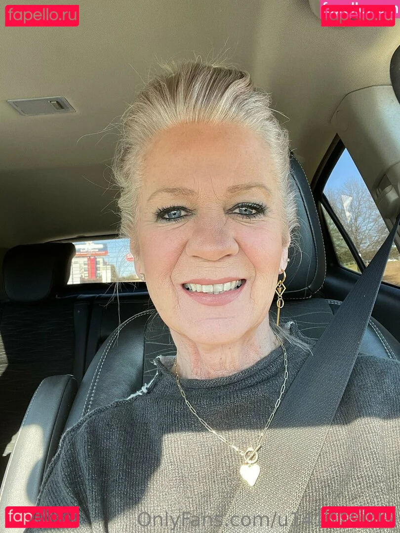 u141419019 Onlyfans Photo Gallery 