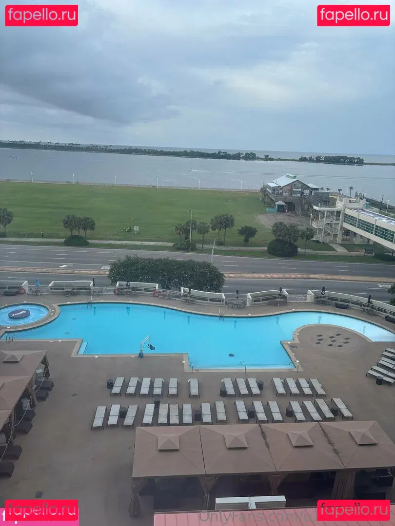 u141419019 Onlyfans Photo Gallery 