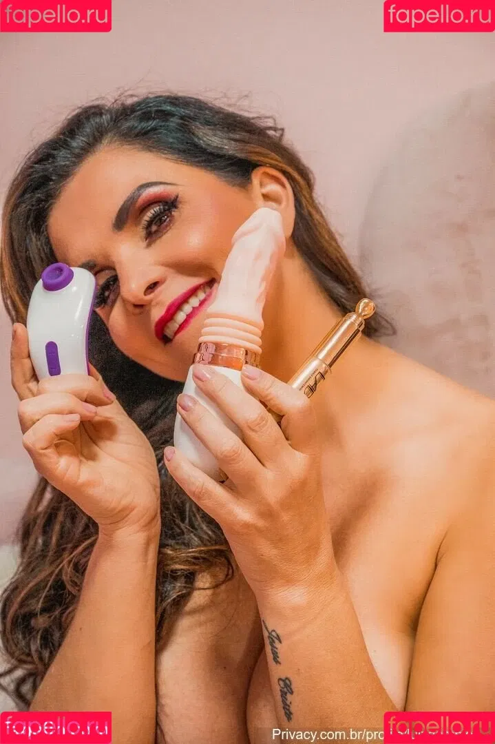 Luiza Ambiel Onlyfans Photo Gallery 