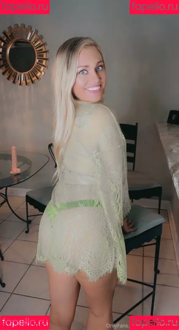 Savannah Paige Onlyfans Photo Gallery 