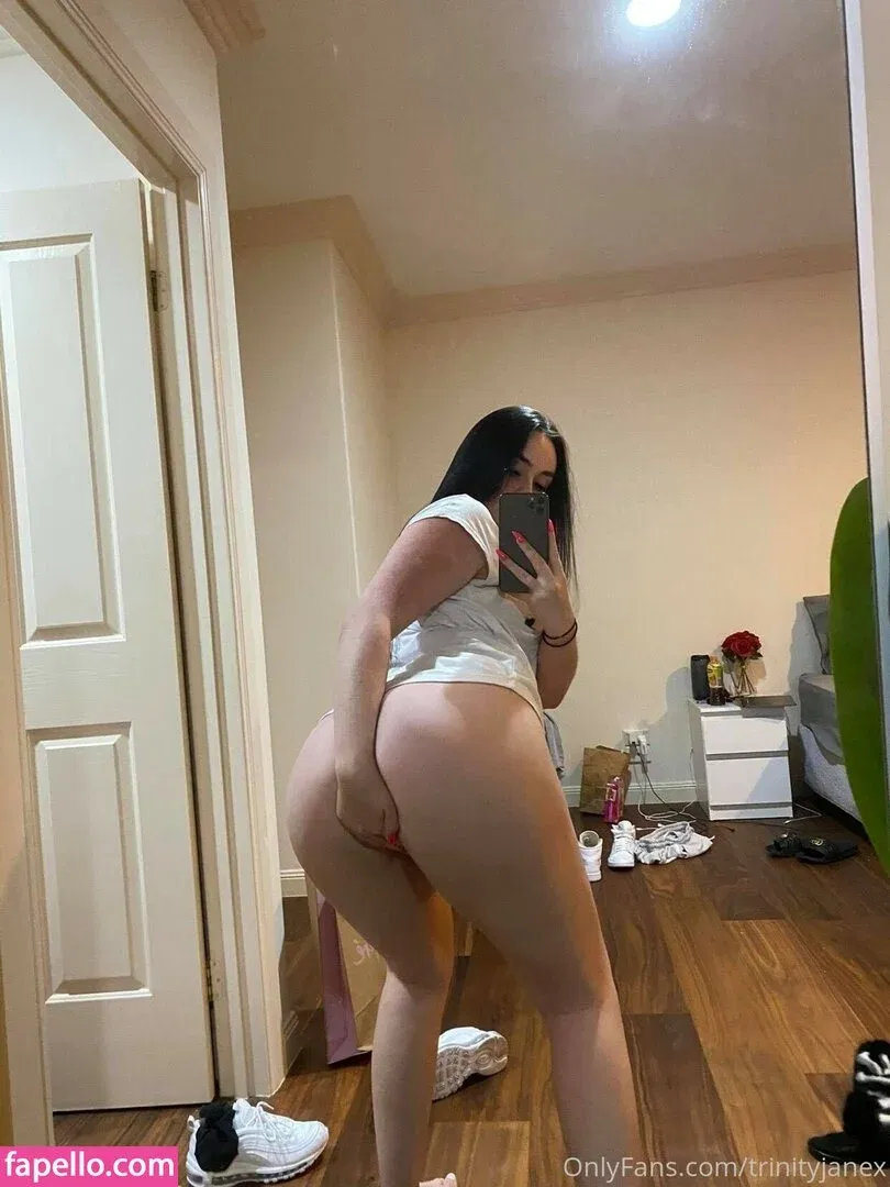 trinityjanex Onlyfans Photo Gallery 