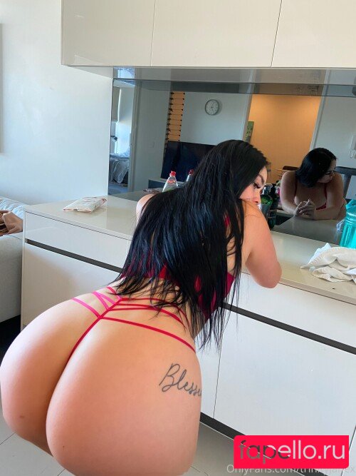 trinityjanex Onlyfans Photo Gallery 