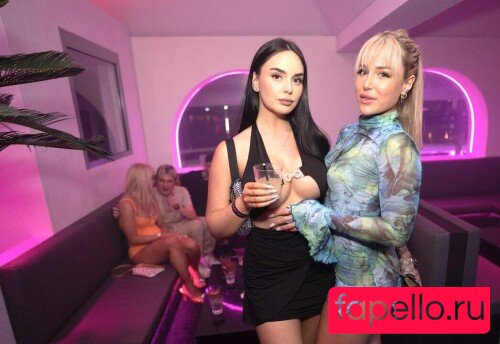 trinityjanex Onlyfans Photo Gallery 