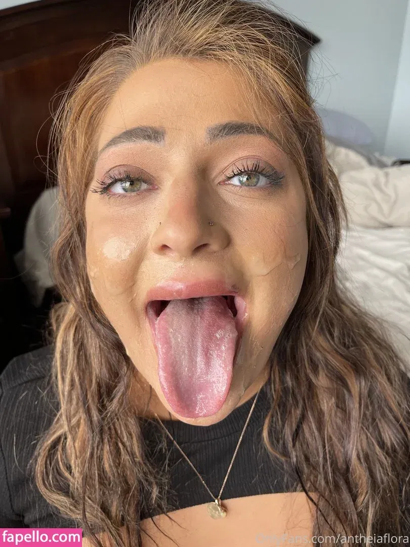 Antheiaflora Onlyfans Photo Gallery 