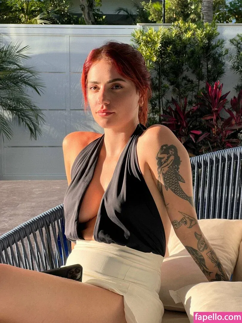 Karol Queiroz Onlyfans Photo Gallery 