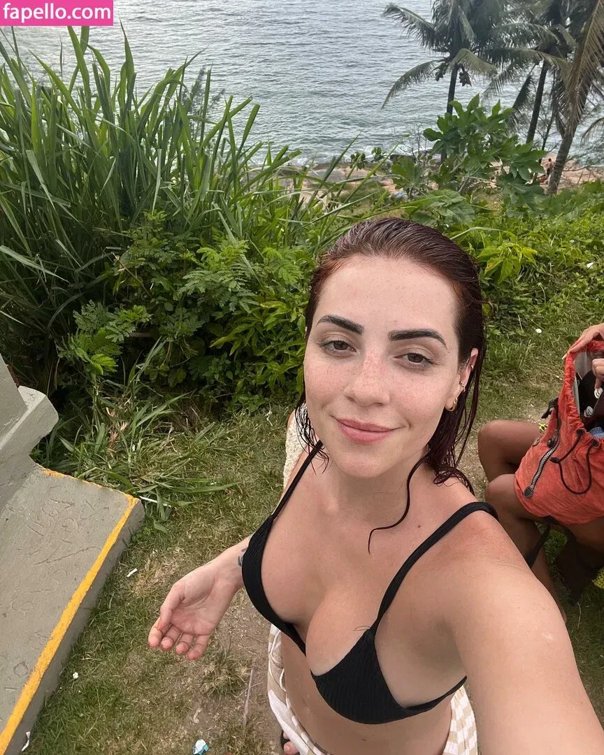 Karol Queiroz Onlyfans Photo Gallery 