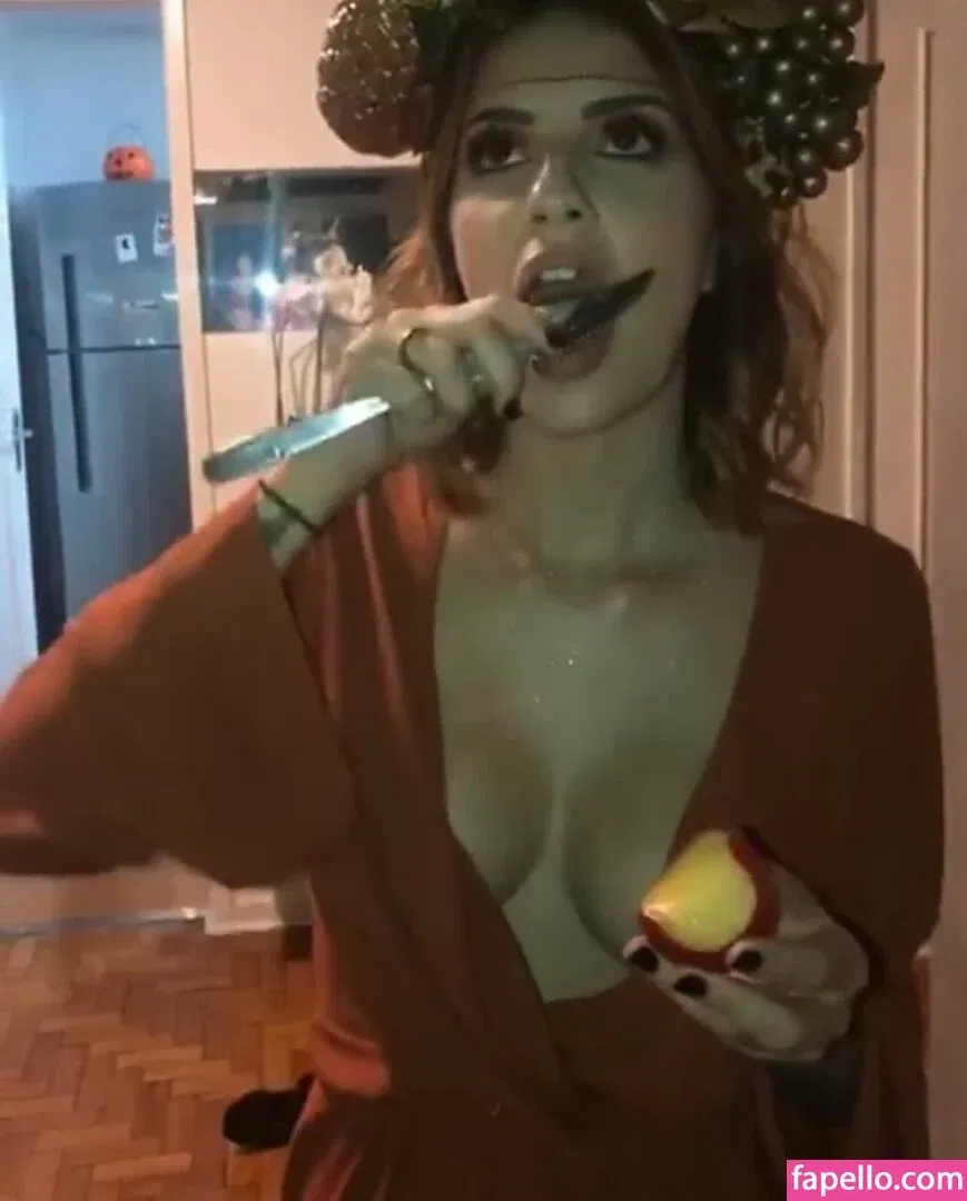 Karol Queiroz Onlyfans Photo Gallery 