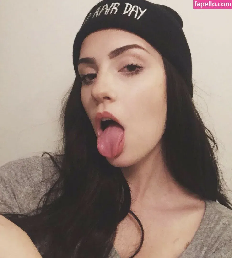 Karol Queiroz Onlyfans Photo Gallery 