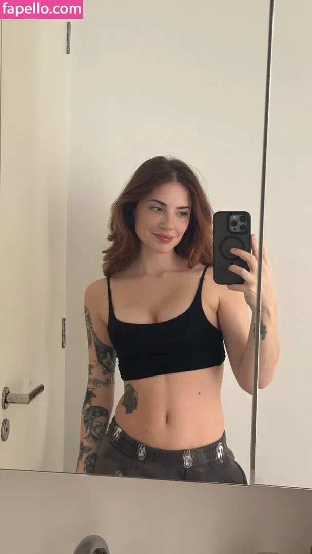 Karol Queiroz Onlyfans Photo Gallery 