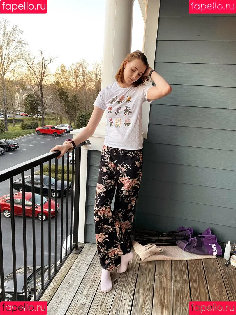 blissfulellie Onlyfans Photo Gallery 