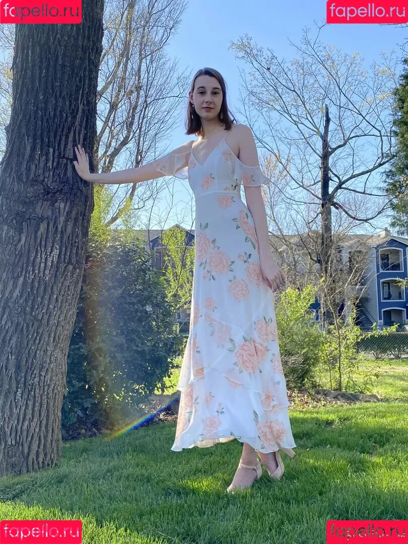blissfulellie Onlyfans Photo Gallery 