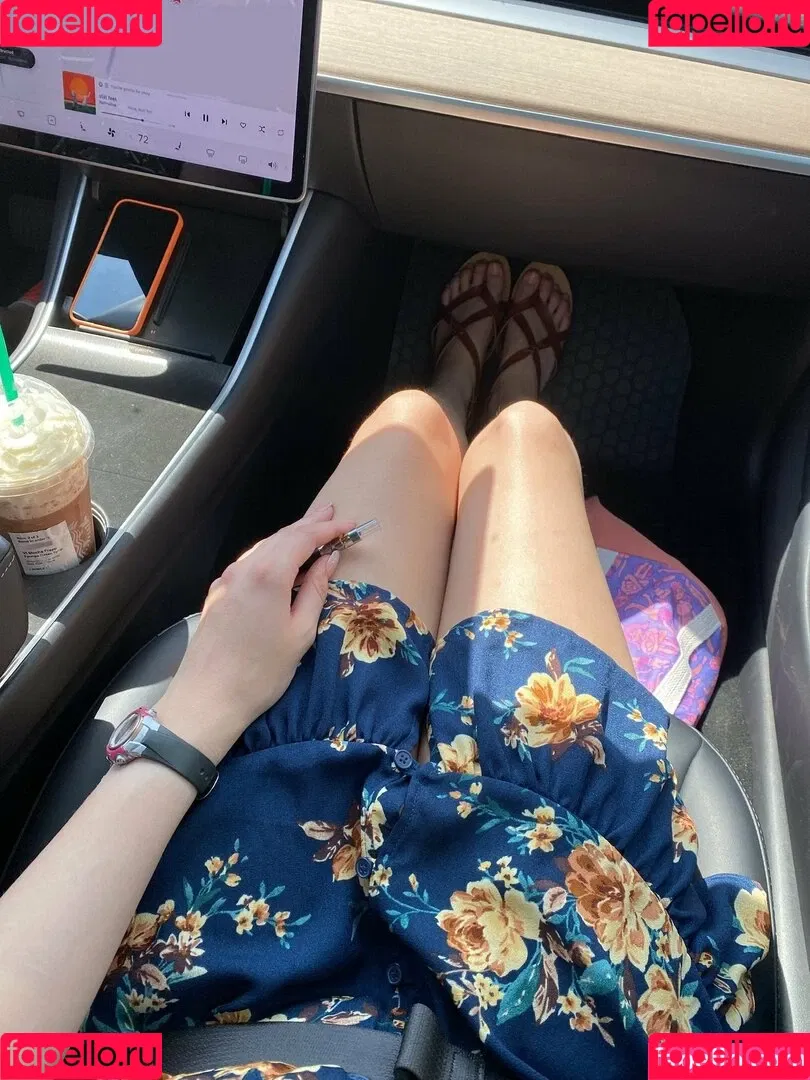 blissfulellie Onlyfans Photo Gallery 