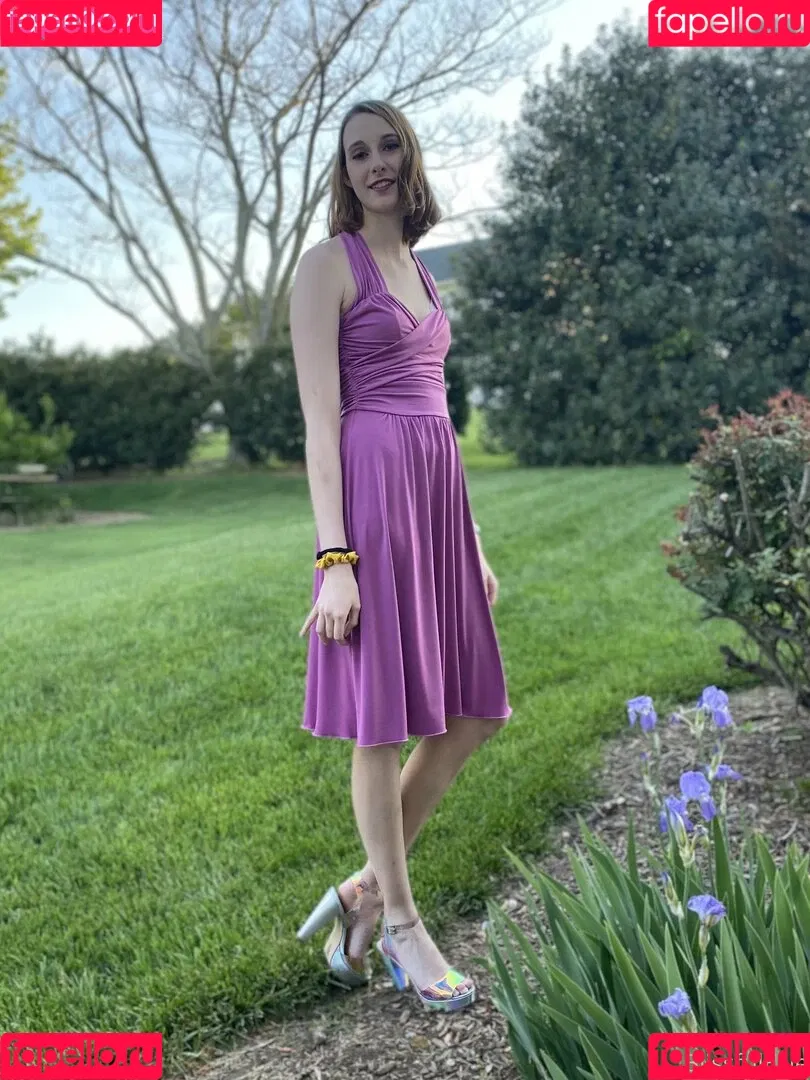blissfulellie Onlyfans Photo Gallery 