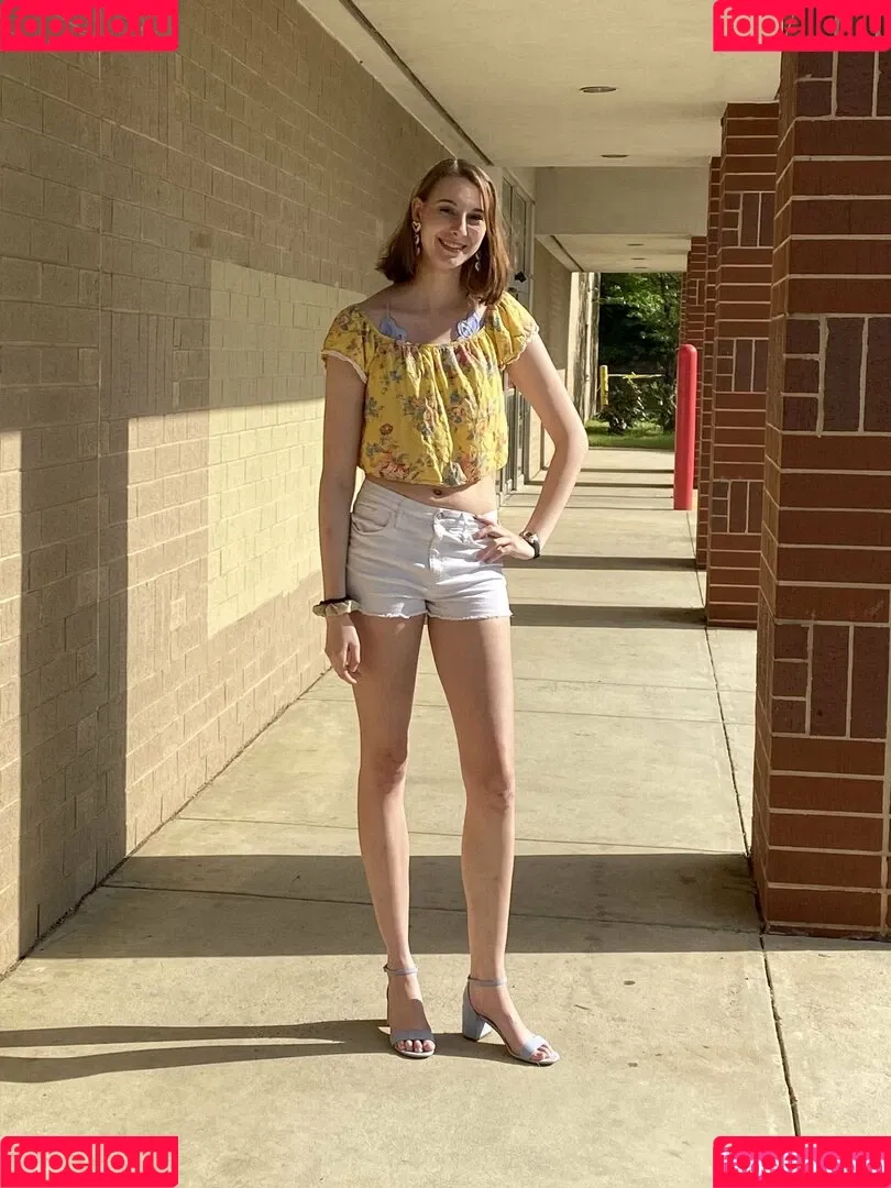 blissfulellie Onlyfans Photo Gallery 