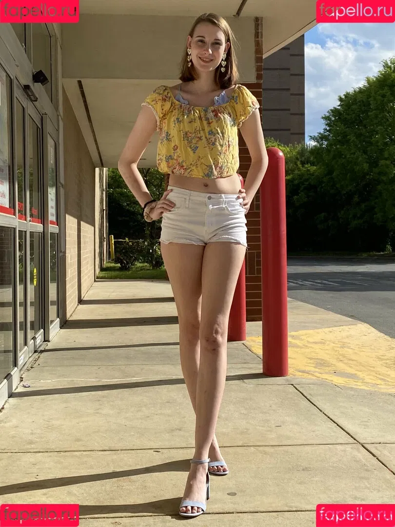 blissfulellie Onlyfans Photo Gallery 