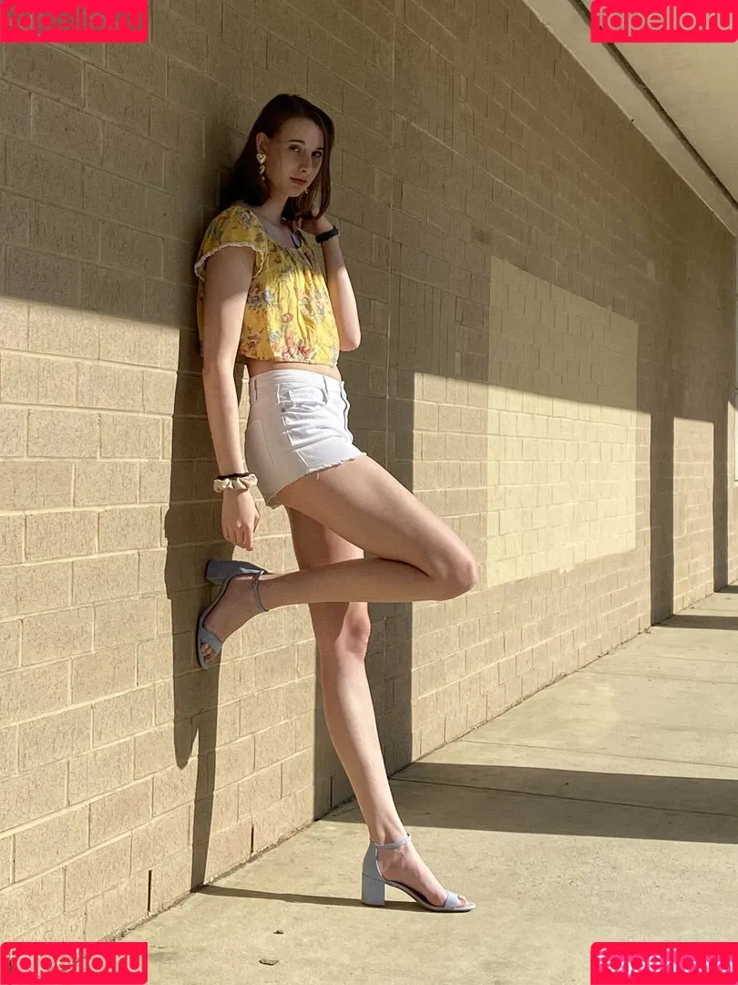 blissfulellie Onlyfans Photo Gallery 