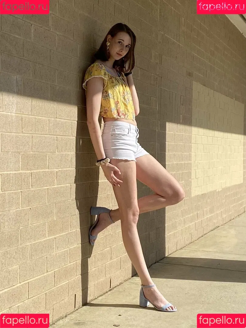 blissfulellie Onlyfans Photo Gallery 