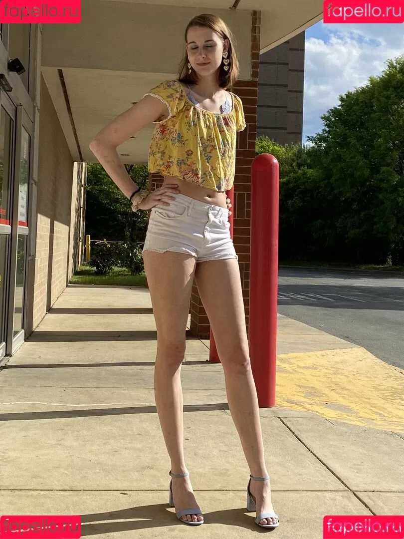 blissfulellie Onlyfans Photo Gallery 