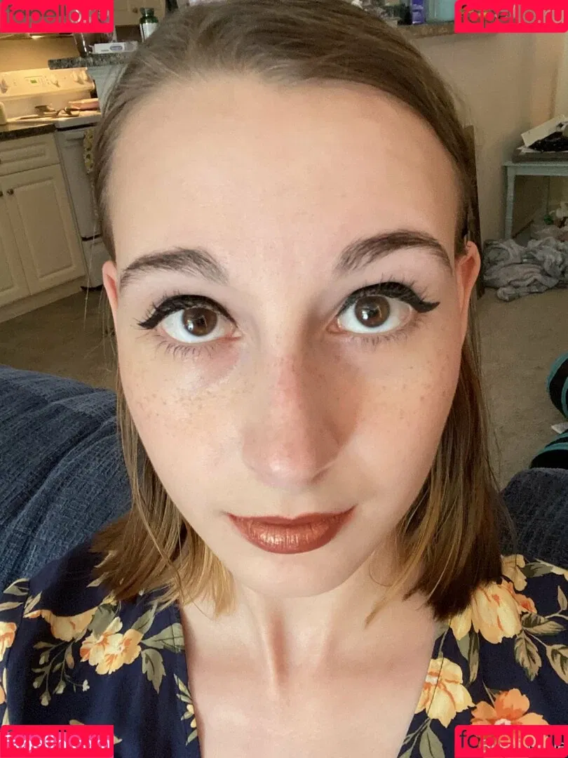 blissfulellie Onlyfans Photo Gallery 
