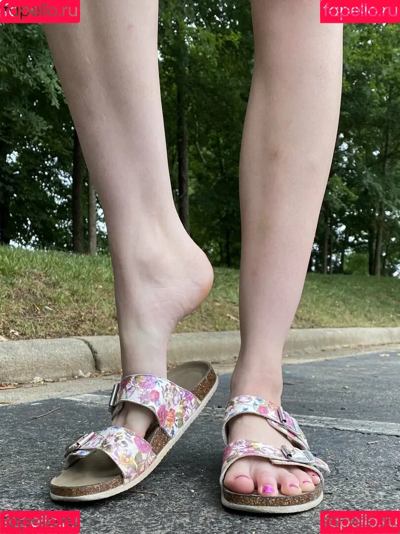 blissfulellie Onlyfans Photo Gallery 