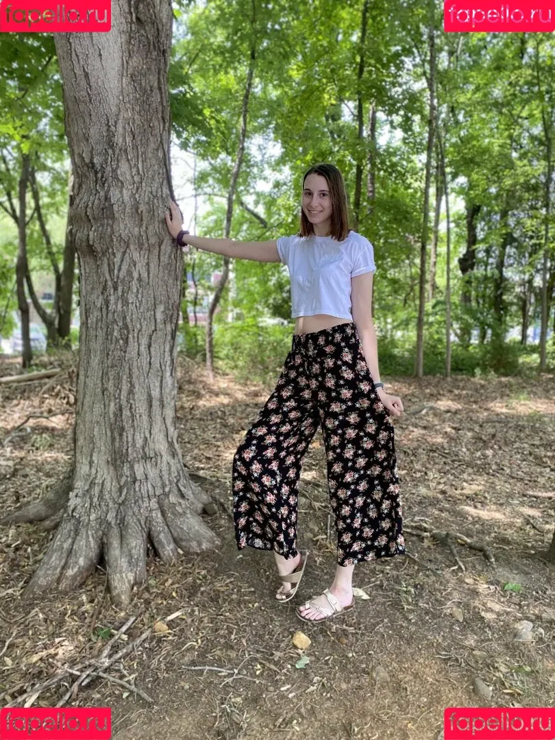 blissfulellie Onlyfans Photo Gallery 