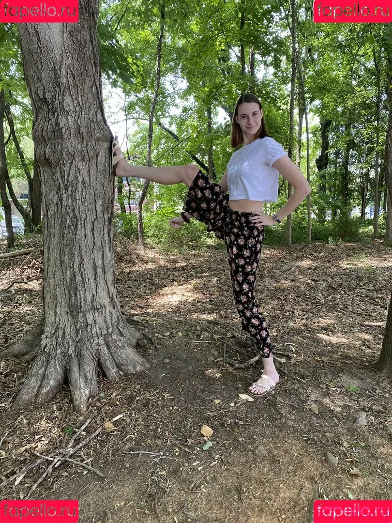 blissfulellie Onlyfans Photo Gallery 