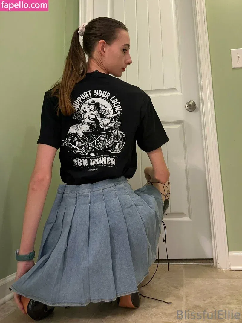 blissfulellie Onlyfans Photo Gallery 