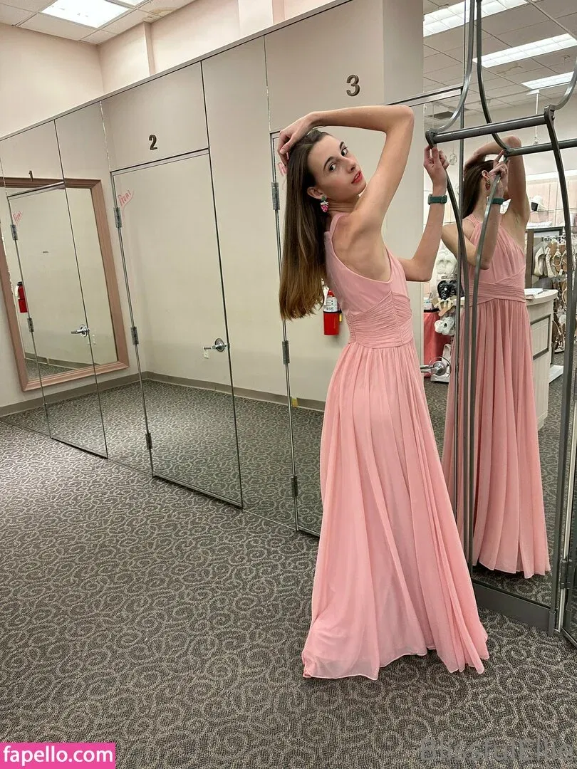 blissfulellie Onlyfans Photo Gallery 