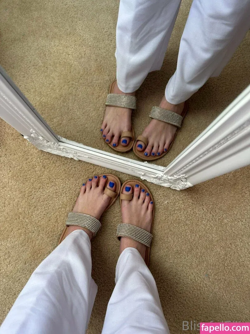 blissfulellie Onlyfans Photo Gallery 