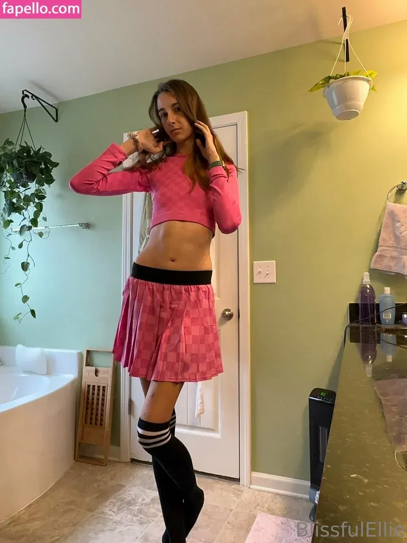 blissfulellie Onlyfans Photo Gallery 