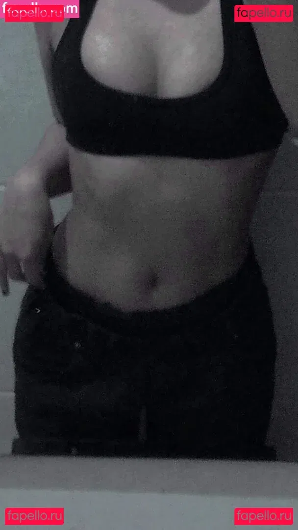 Exibam Sua Companheira Onlyfans Photo Gallery 