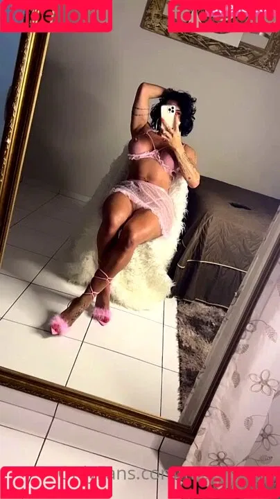 Mara Oliveira Onlyfans Photo Gallery 