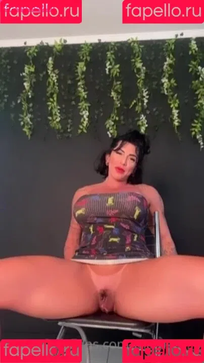 Mara Oliveira Onlyfans Photo Gallery 