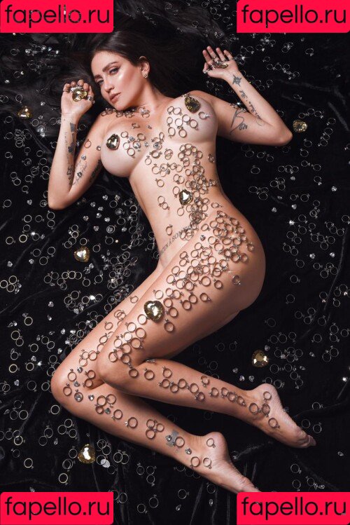 Celia Lora Onlyfans Photo Gallery 