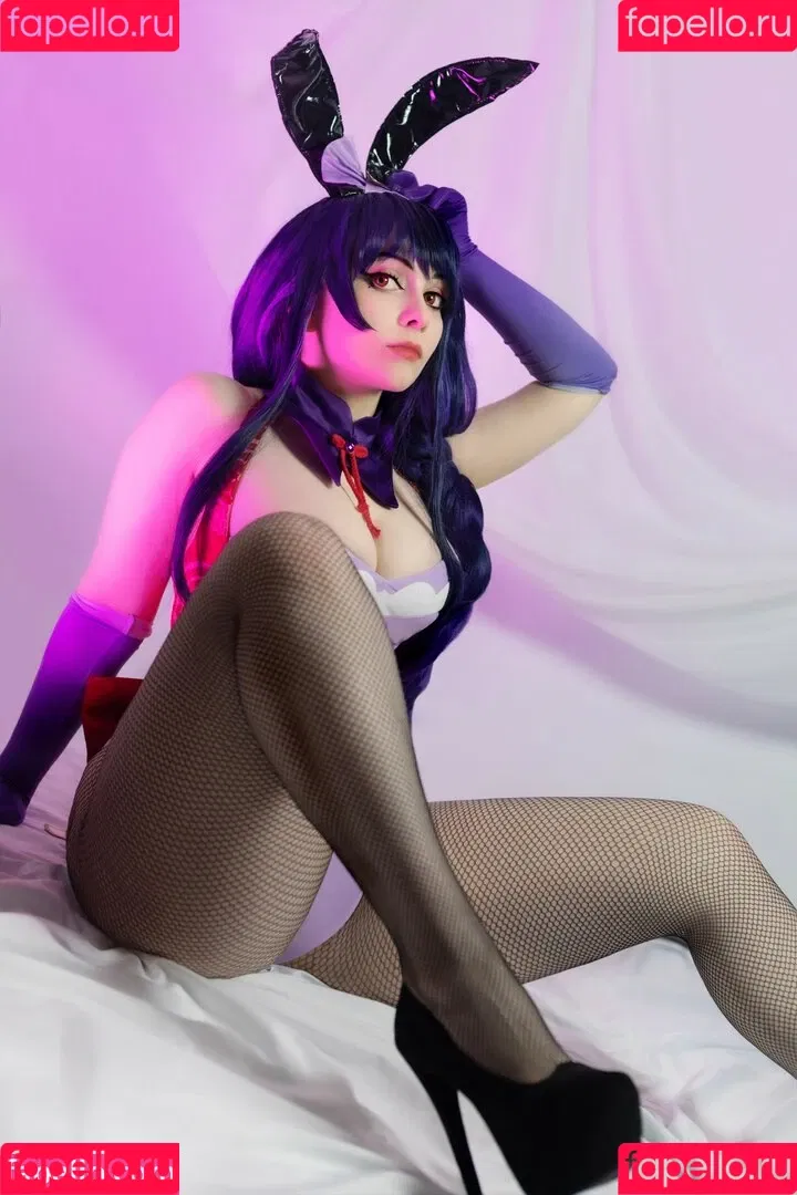 Mirikashi Cosplay Onlyfans Photo Gallery 