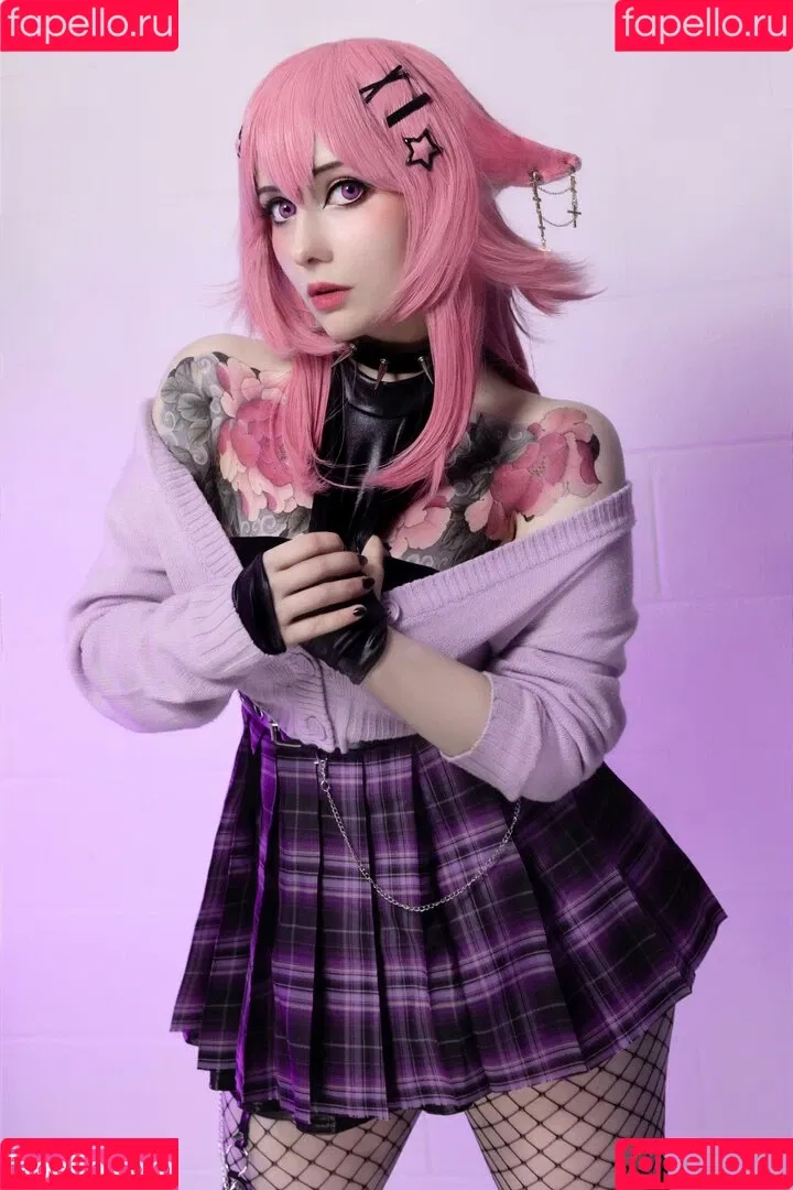Mirikashi Cosplay Onlyfans Photo Gallery 